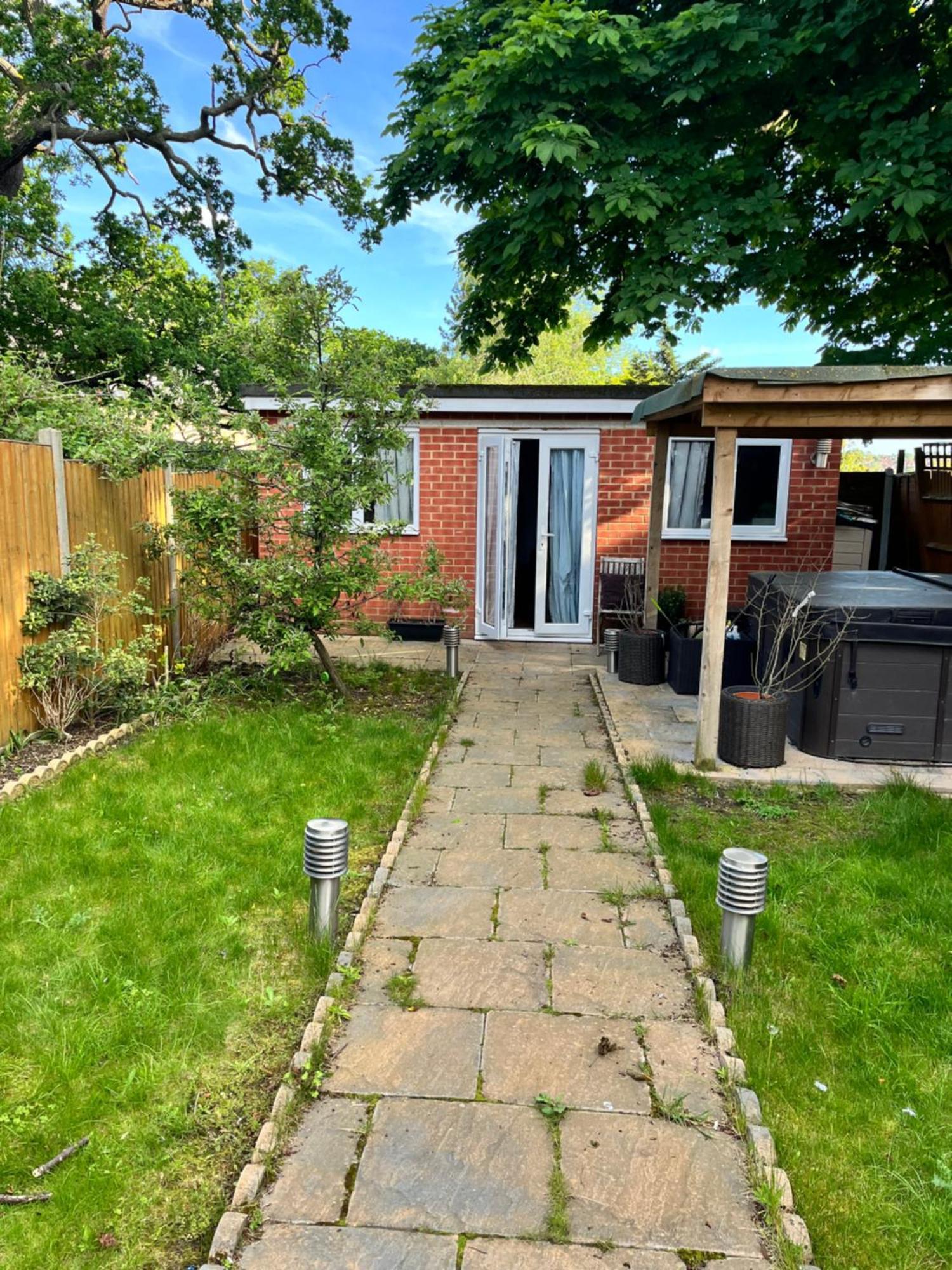 Cosy Garden Cottage Belvedere Экстерьер фото